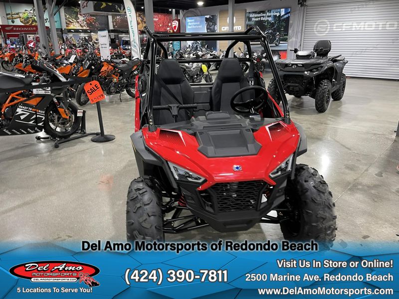 2025 Polaris RZR 200 EFIImage 18