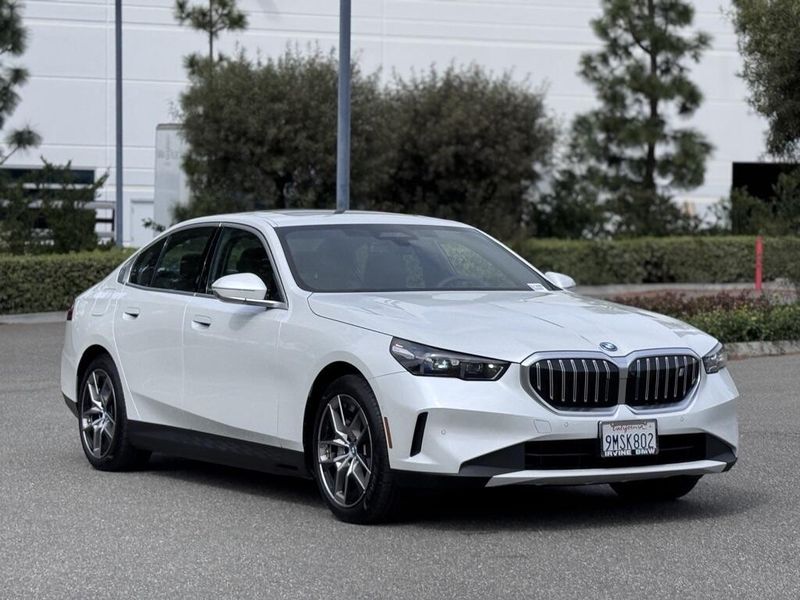 2024 BMW i5 eDrive40Image 2