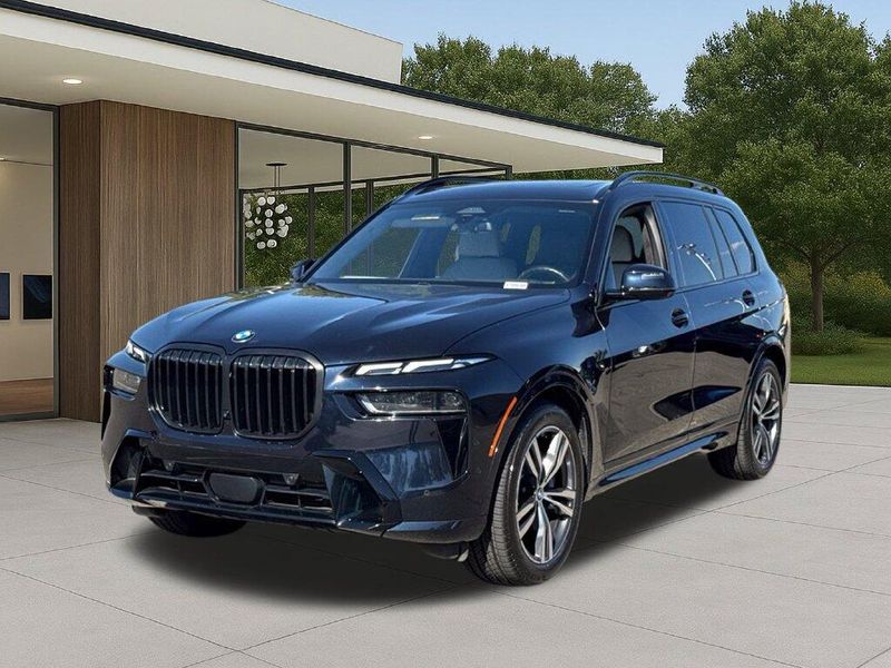 Used 2024 BMW X7 xDrive40iImage 2