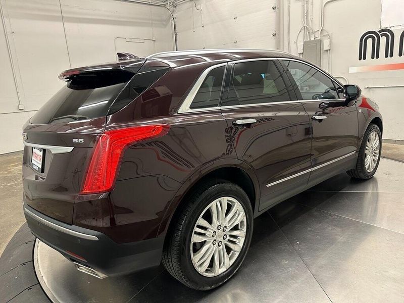 2018 Cadillac XT5 LuxuryImage 16