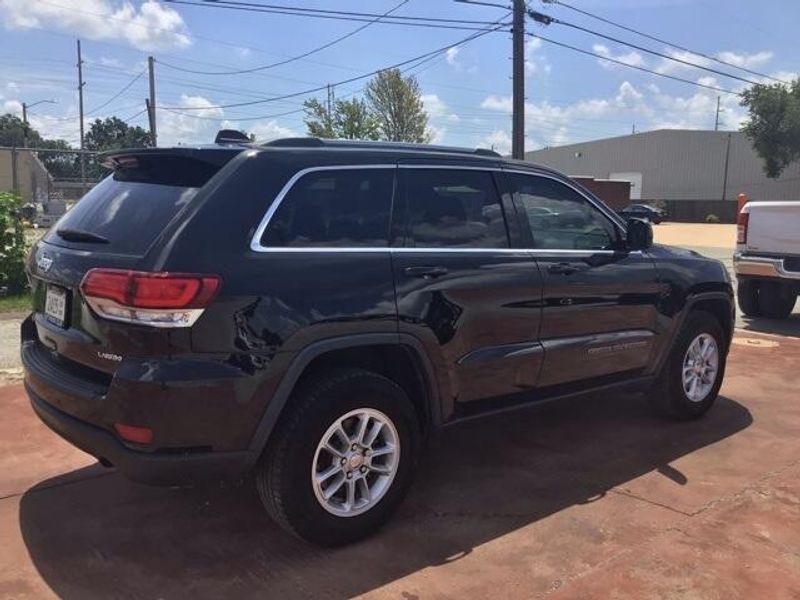 Used 2020 Jeep Grand Cherokee Laredo EImage 5