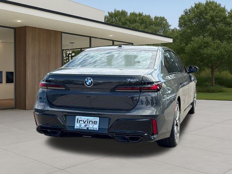 New 2026 BMW 7 Series 760i xDriveImage 9