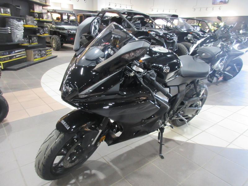 NEW 2026 YAMAHA YZF-R7 Image 3