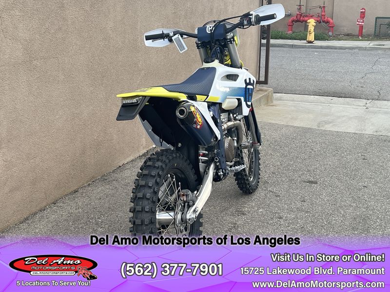 2024 HUSQVARNA FE 350S  in a WHITE exterior color. Del Amo Motorsports of Los Angeles (562) 262-9181 delamomotorsports.com 