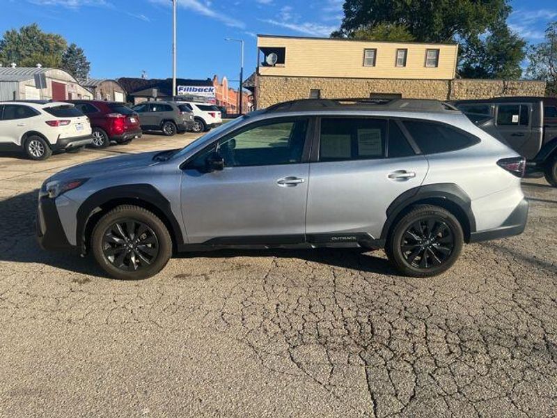 2024 Subaru Outback Onyx Edition XT photo 2