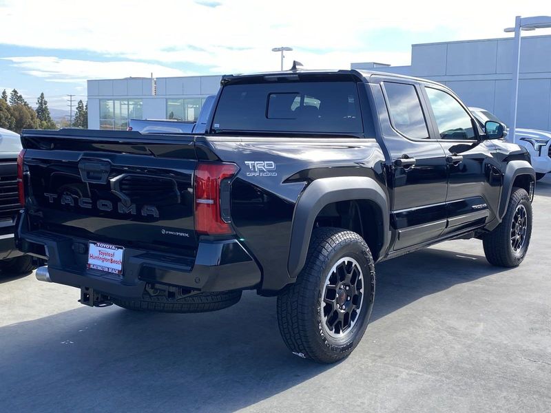 2024 Toyota Tacoma TRD Off Road HybridImage 3