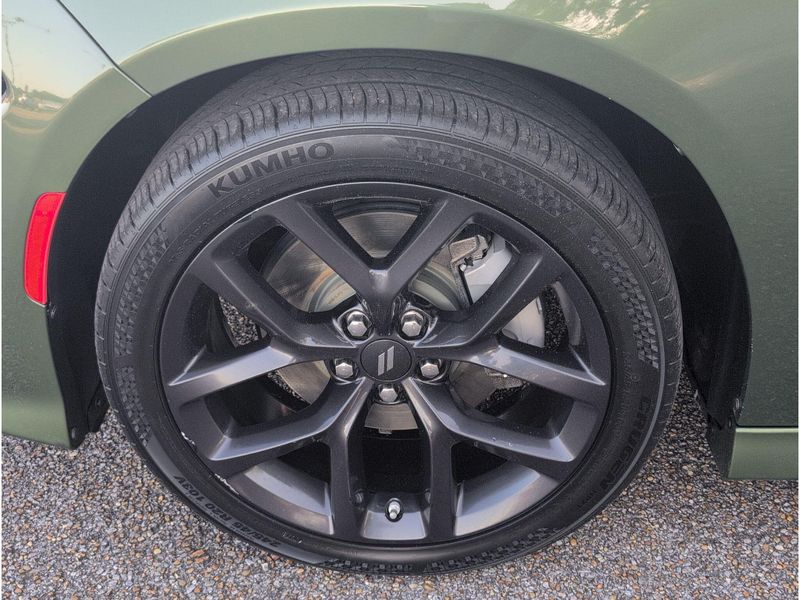 Used 2023 Dodge Charger GTImage 9