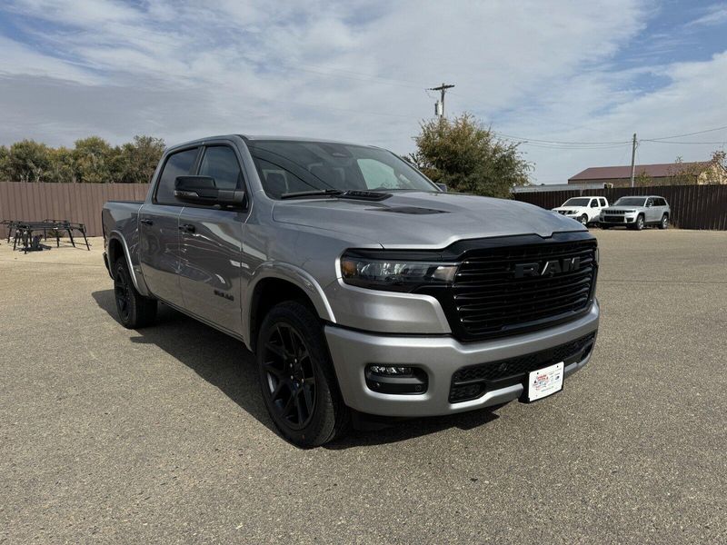 2025 RAM 1500 Laramie Crew Cab 4x4 5