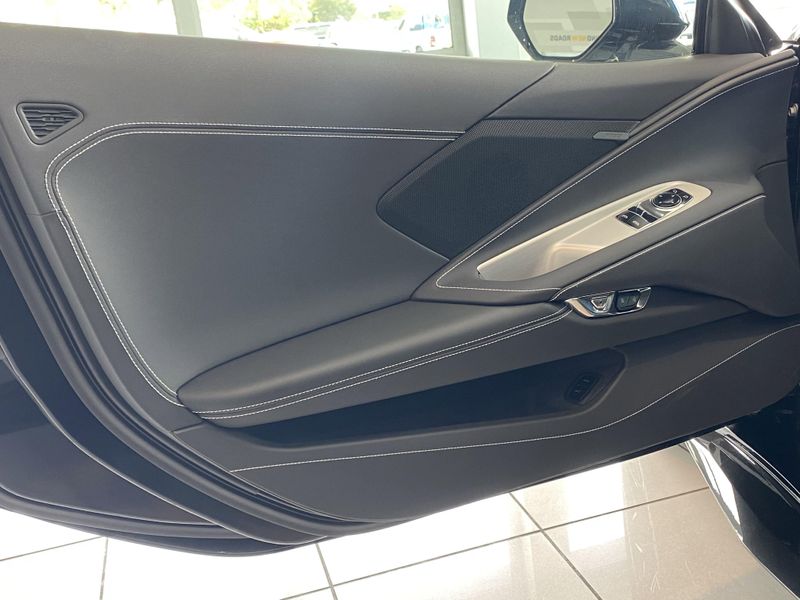 New 2025 Chevrolet Corvette 1LZImage 12
