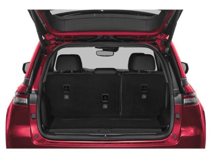 2025 Jeep Grand Cherokee Laredo X photo 3