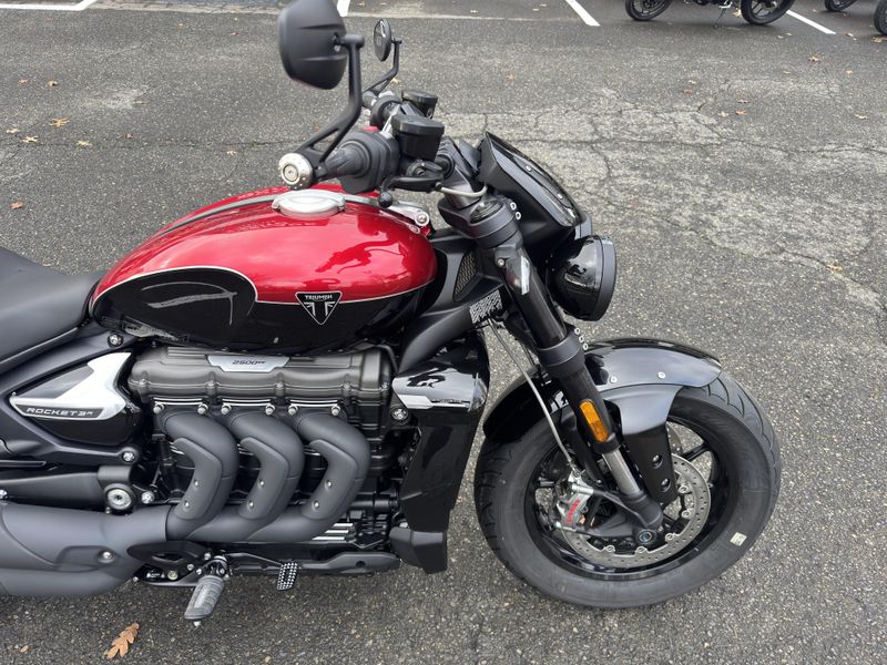 2025 Triumph Rocket 3 Storm R - CARNIVAL RED - SAPPHIRE BLACK