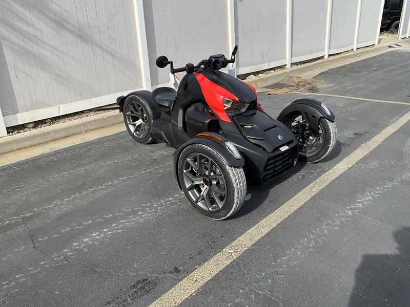 New 2026 Can-Am RYKER 900 Image 3