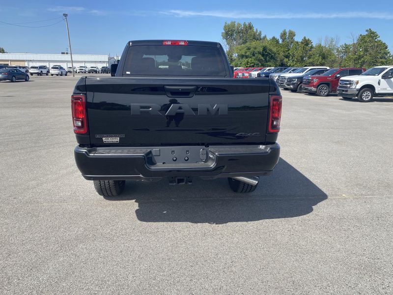 2025 Ram 2500 Big Horn photo 5
