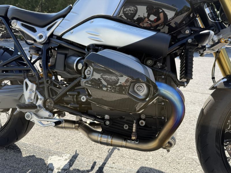 2016 BMW R nineT 