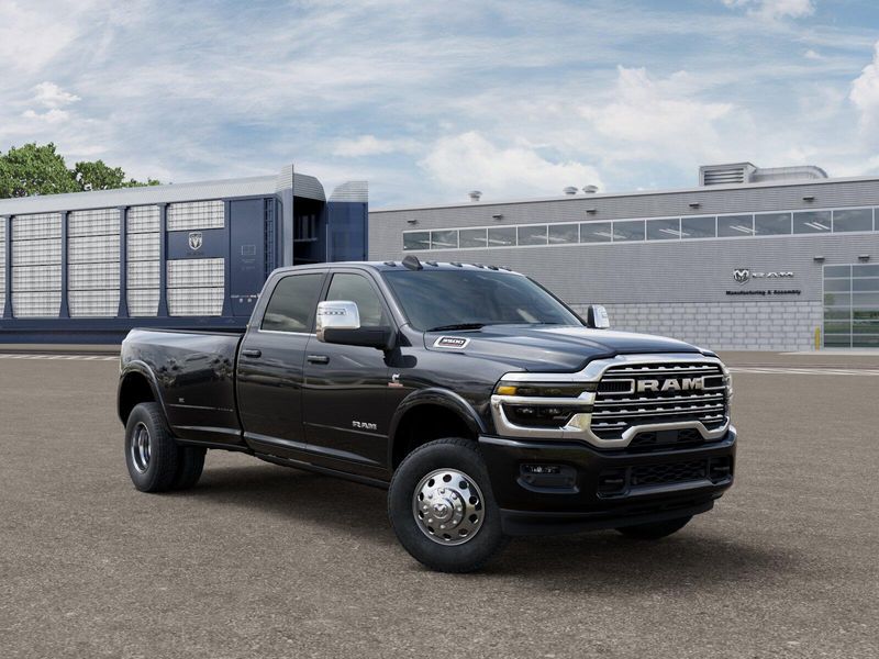 New 2026 RAM 3500 Limited Longhorn Crew Cab 4x4 8' Box