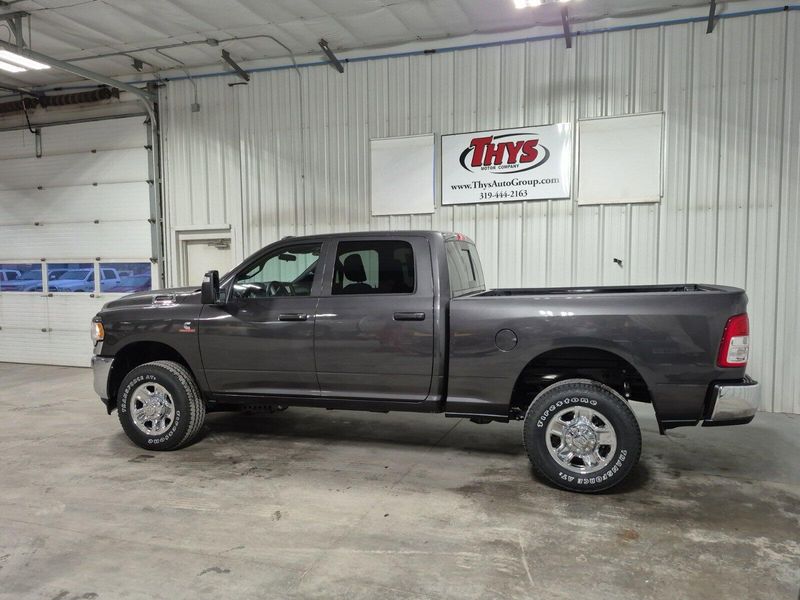 2024 RAM 2500 Tradesman Crew Cab 4x4 6