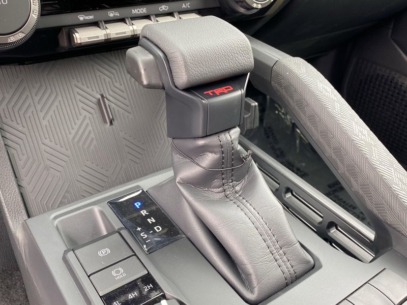 2025 Toyota Tacoma TRD Sport HybridImage 18