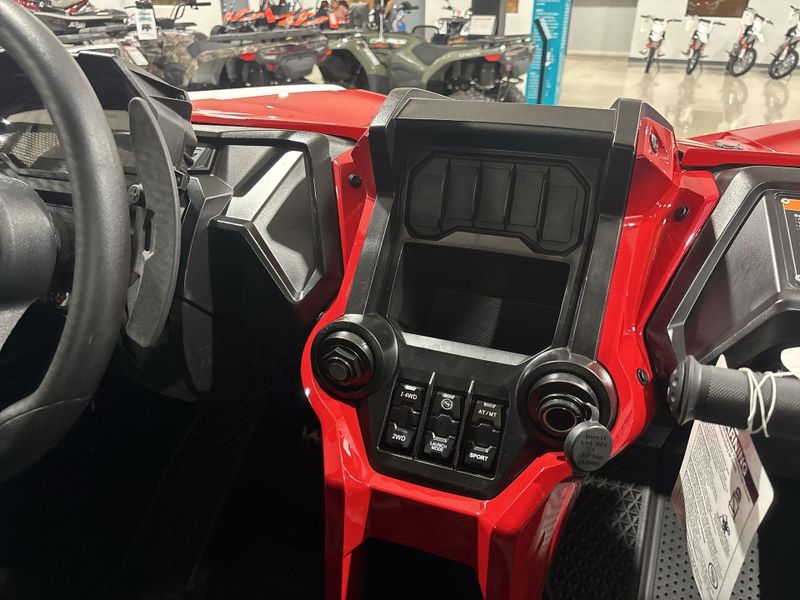 New 2026 Honda TALON1000R4 FOX LIVEVALVE Image 25