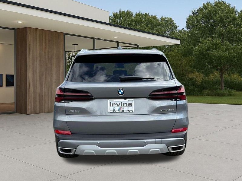 New 2026 BMW X5 xDrive40iImage 10