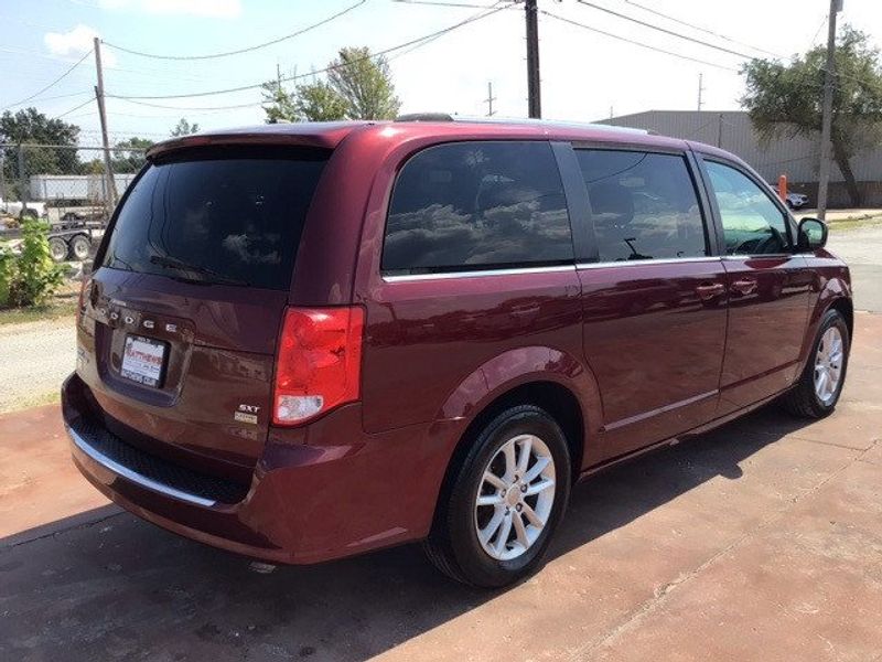 2019 Dodge Grand Caravan SXTImage 5