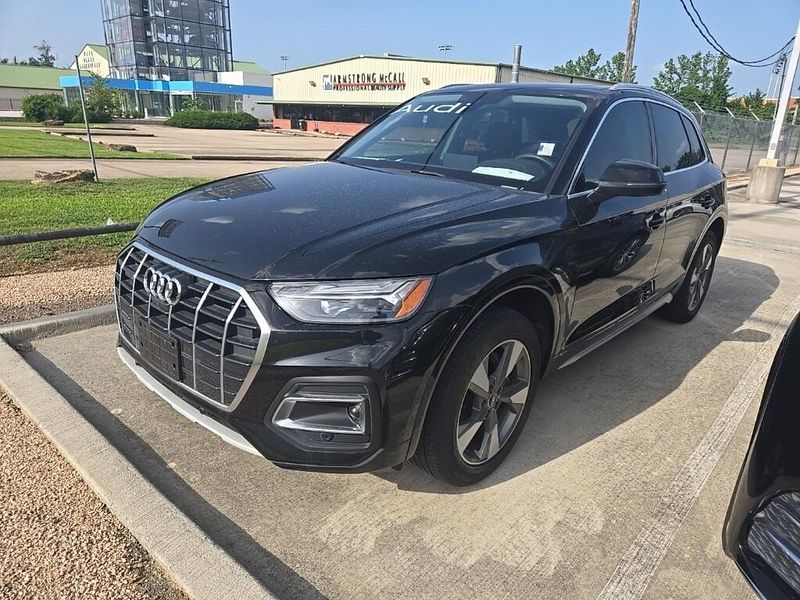 2023 Audi Q5 40 Premium PlusImage 1