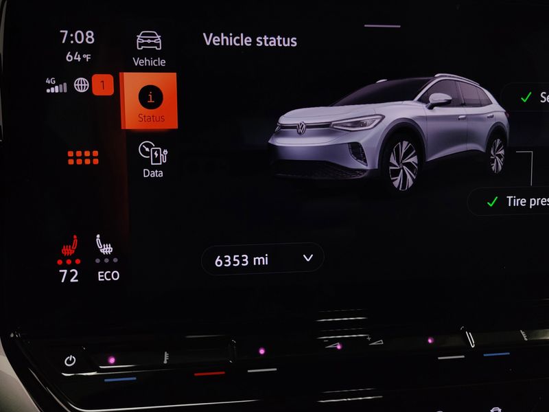 Used 2024 Volkswagen ID.4 S w/ Glass RoofImage 27