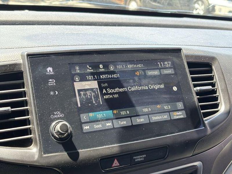 Used 2021 Honda Pilot EXImage 5