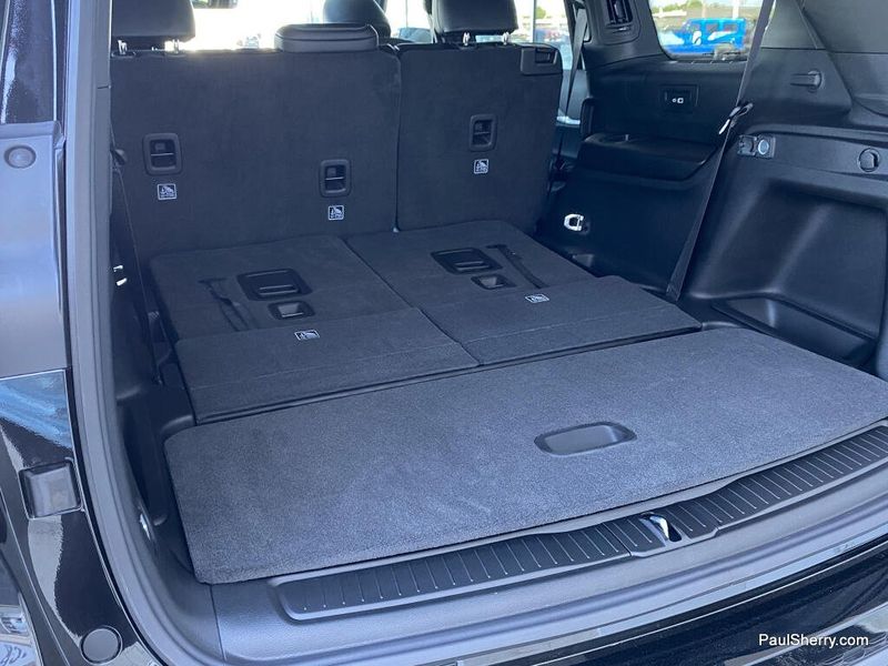 New 2026 Jeep Grand Cherokee L Laredo Altitude 4x4