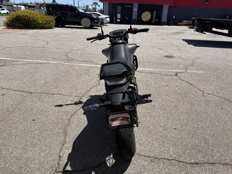 Used 2024 Husqvarna SVARTPILEN 401 Image 15