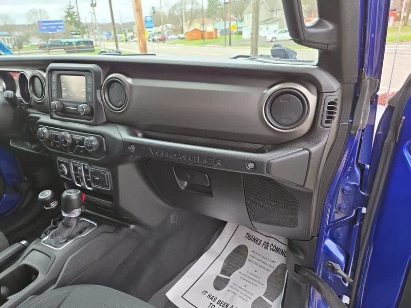 2018 Jeep Wrangler Unlimited Sport S in a Ocean Blue Metallic Clear Coat exterior color and Blackinterior. Dave Warren Chrysler Dodge Jeep Ram (716) 708-1207 davewarrenchryslerdodgejeepram.com 