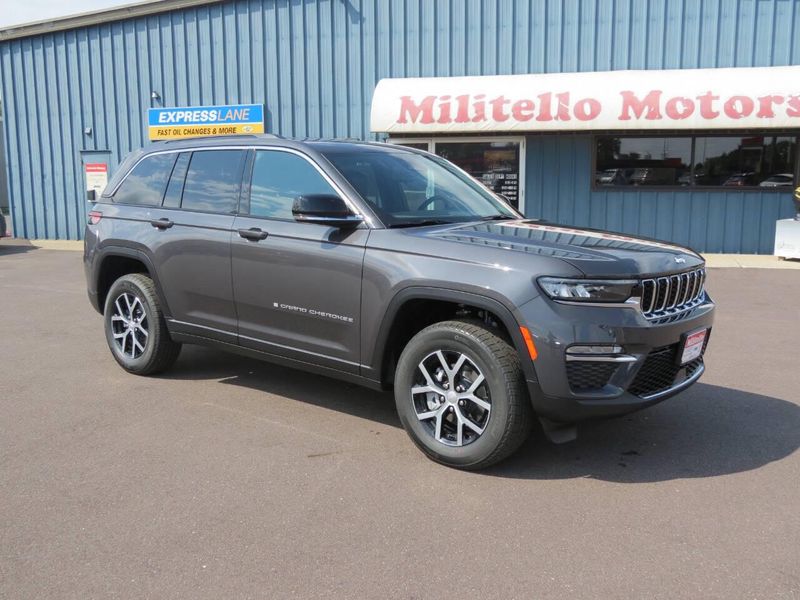 2024 Jeep Grand Cherokee Limited 4x4Image 2