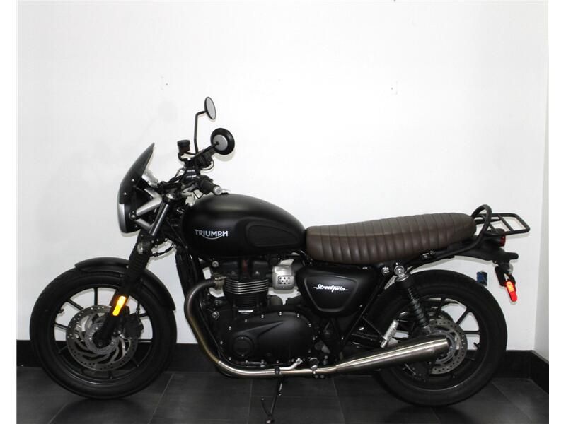 Used 2017 Triumph STREET TWIN 900 Image 2