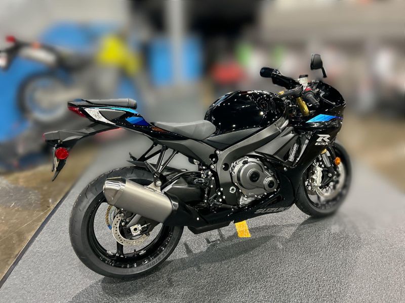 New 2027 Suzuki GSX-R750 Image 13
