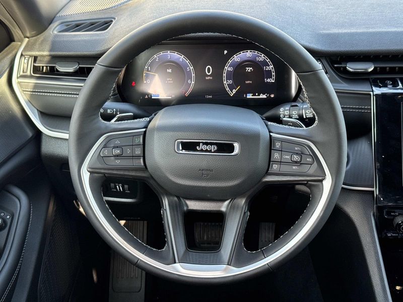 New 2026 Jeep Grand Cherokee L Laredo X 4x2