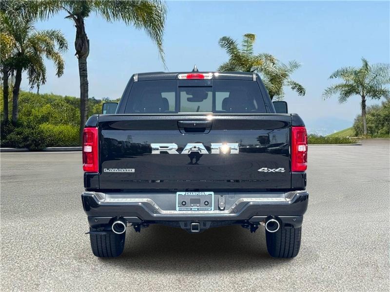 New 2026 RAM 1500 Laramie Crew Cab 4x4 5'7' Box