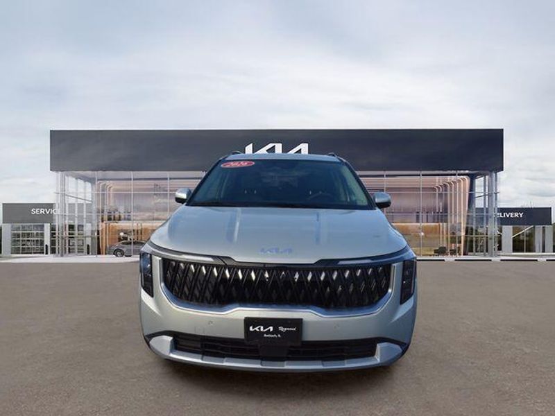 New 2026 Kia Carnival EXImage 9