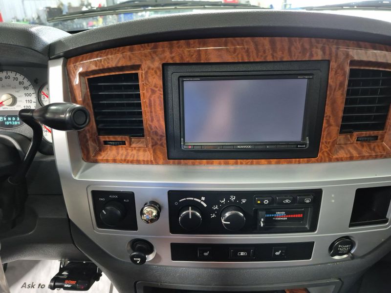 Used 2006 Dodge Ram 2500 LaramieImage 26