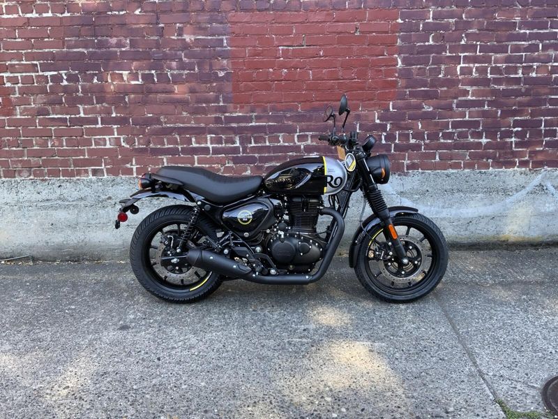 New 2024 Royal Enfield HUNTER 350 