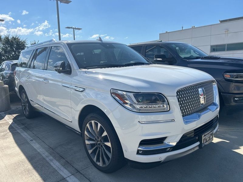 2021 Lincoln Navigator L ReserveImage 2