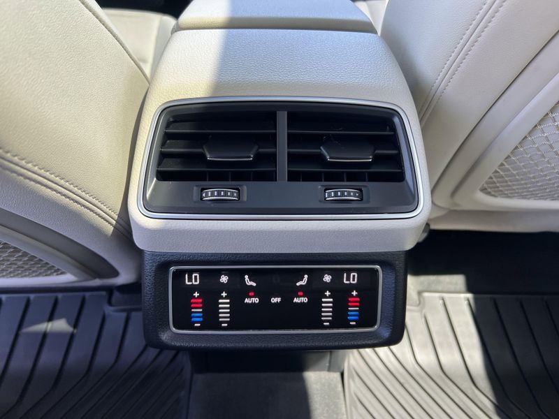 Used 2019 Audi e-tron Premium PlusImage 22