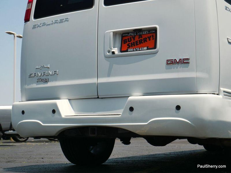 2018 GMC Savana 2500 Image 15