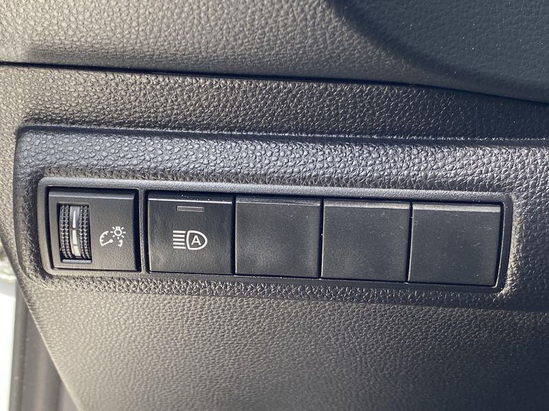 2024 Toyota Corolla SEImage 22