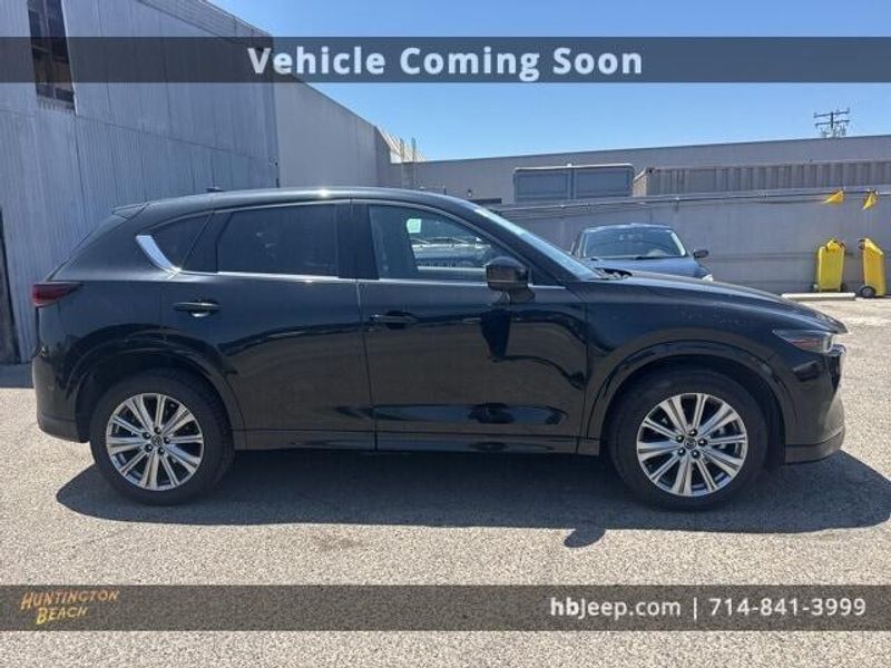 2022 Mazda CX-5 2.5 Turbo SignatureImage 4