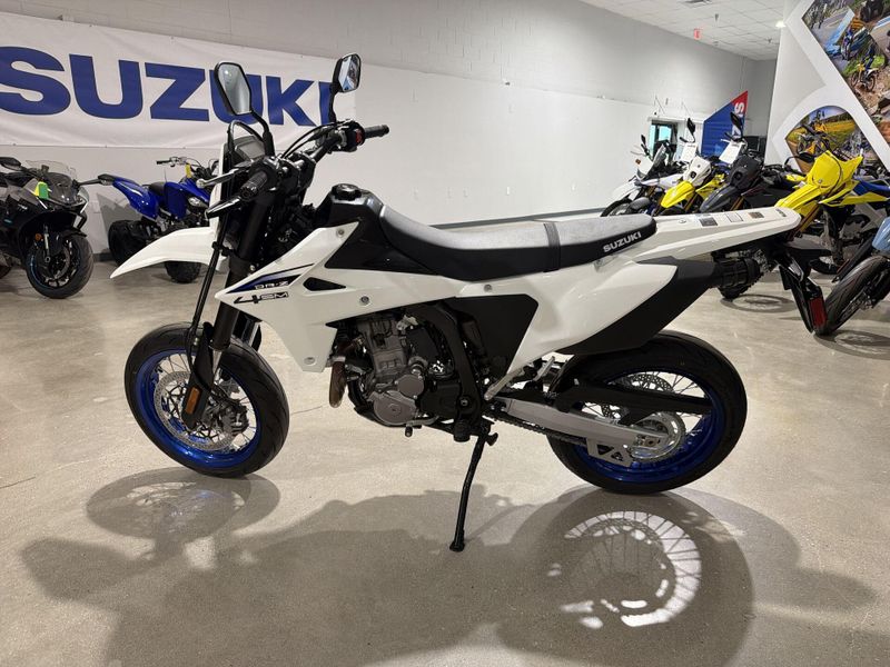 New 2025 Suzuki DR-Z4SM Image 14