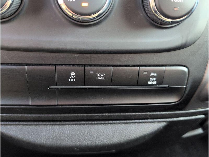 Used 2024 RAM 1500 Classic WarlockImage 17