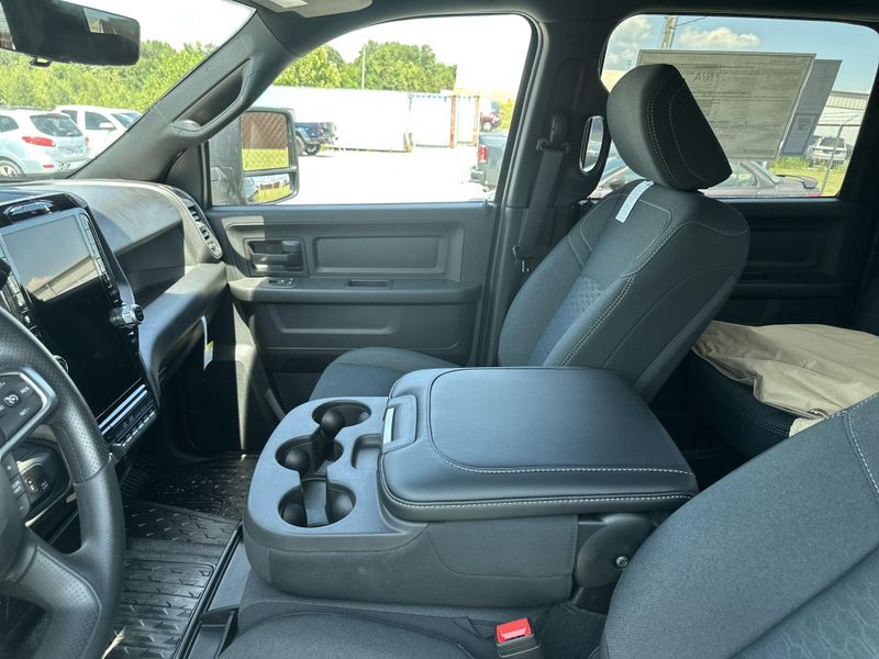 New 2025 RAM 4500 Tradesman Chassis Crew Cab 4x4 60