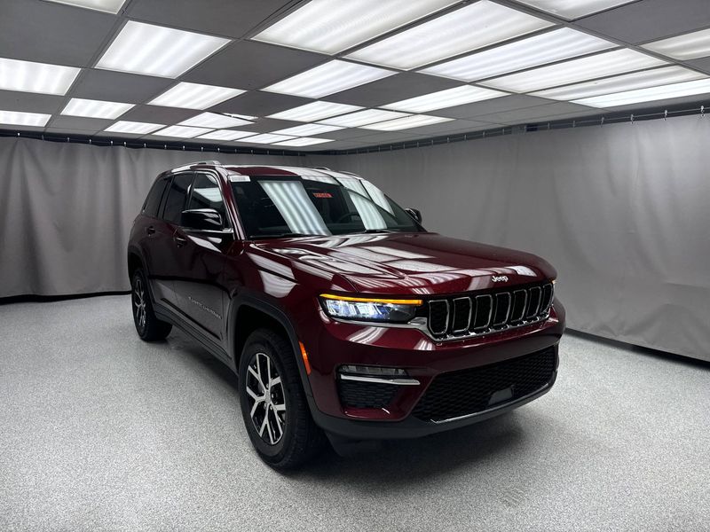 2024 Jeep Grand Cherokee Limited 4x4Image 5