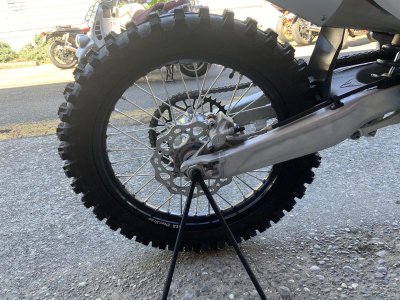 2025 Triumph TF250-X