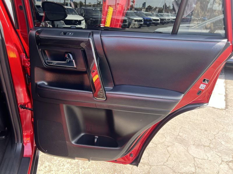 2019 Toyota 4Runner TRD Off Road PremiumImage 24