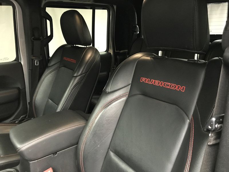 Used 2020 Jeep Gladiator RubiconImage 8